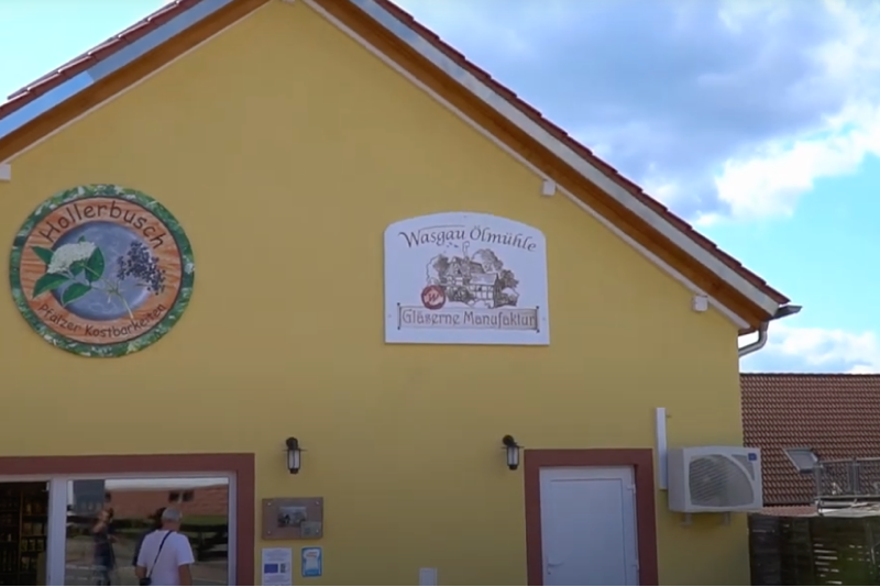 Gläserne Ölmanufaktur beim Hofladen Hollerbusch in Hauenstein