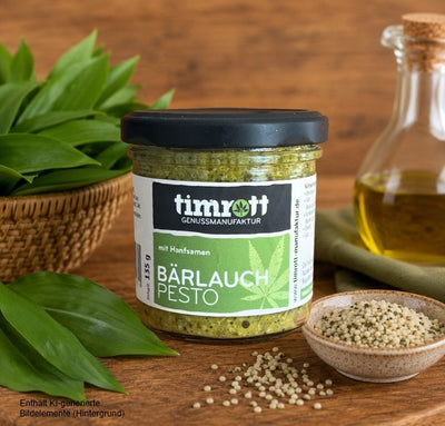 Timrott Bärlauch Pesto mit geschälten Hanfsamen im 135-g-Glas – aromatisches Feinkost-Pesto aus frischem Bärlauch für Pasta, Kartoffeln, Brot und mediterrane Gerichte.